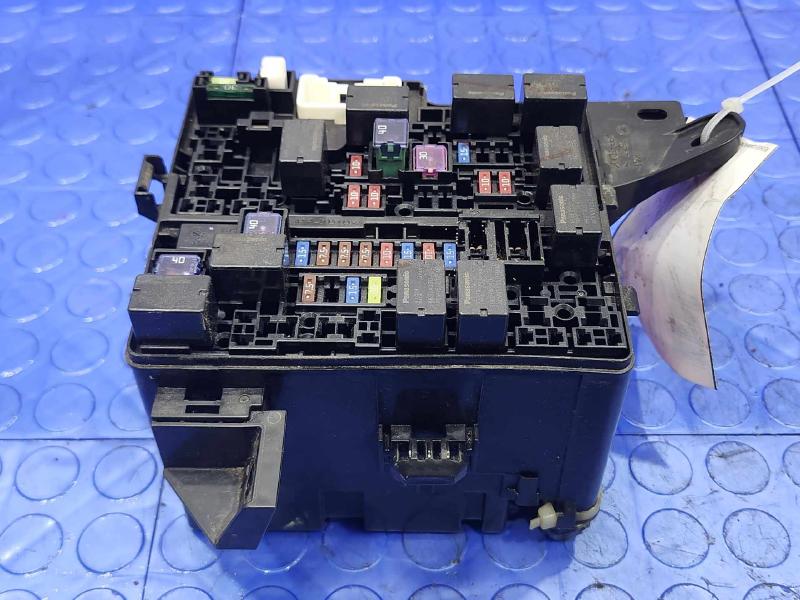 2014 Mitsubishi Mirage Engine Fuse Box