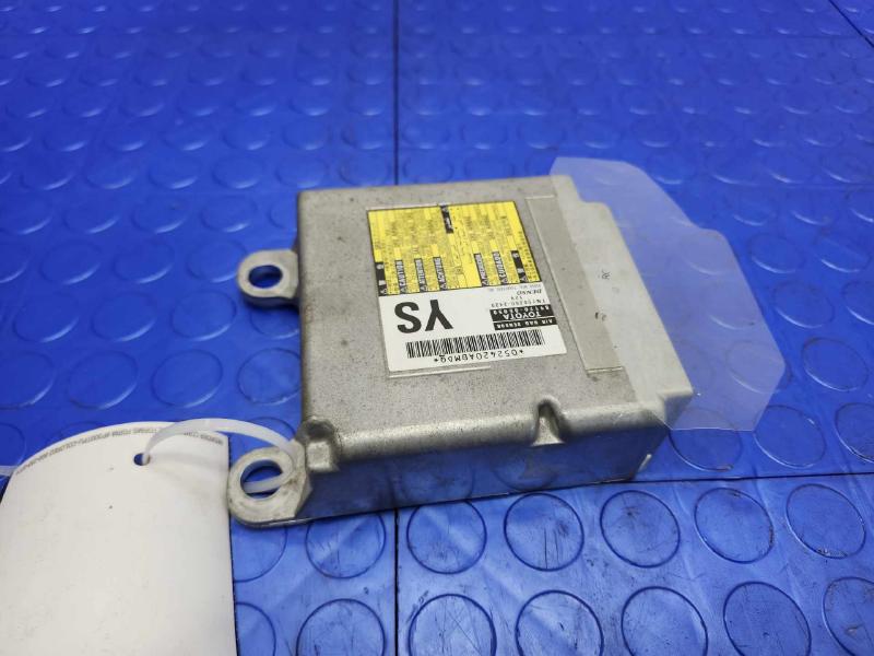 2008-2010 Toyota Highlander Air Bag Restraint Control Module OEM 891700E050