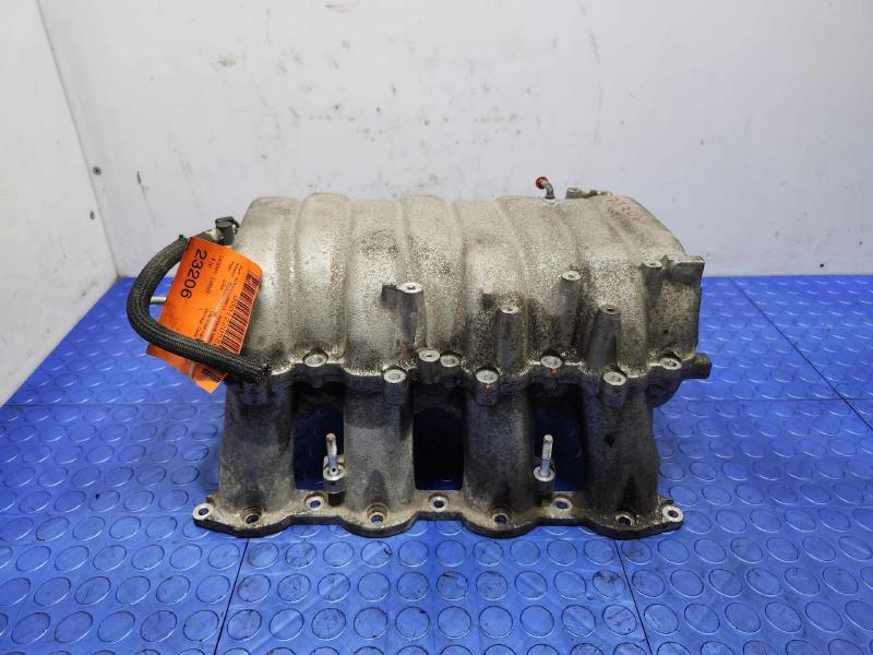 2004 Toyota Tundra Intake Manifold