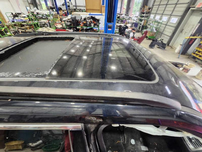 2018 Jeep Compass Roof Glass (Glass Only)