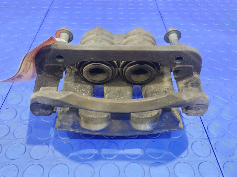 2006 Ford Mustang Caliper