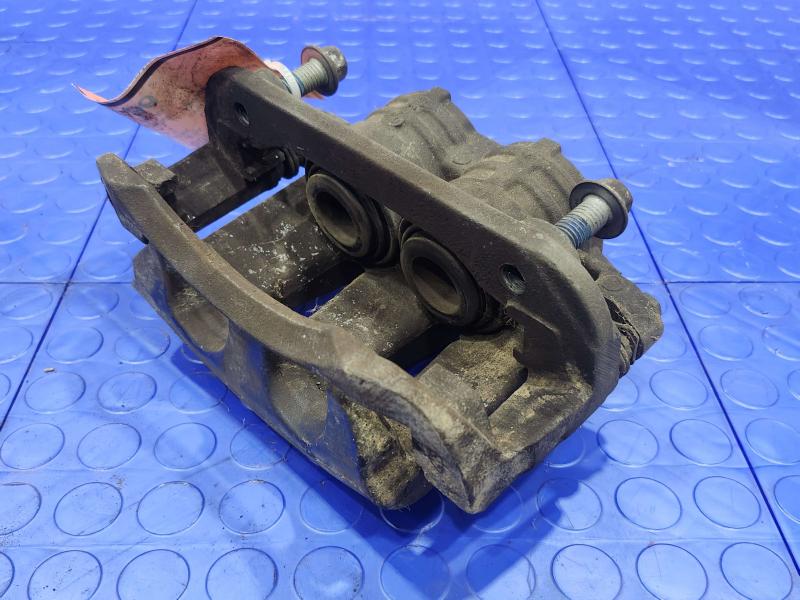2006 Ford Mustang Caliper