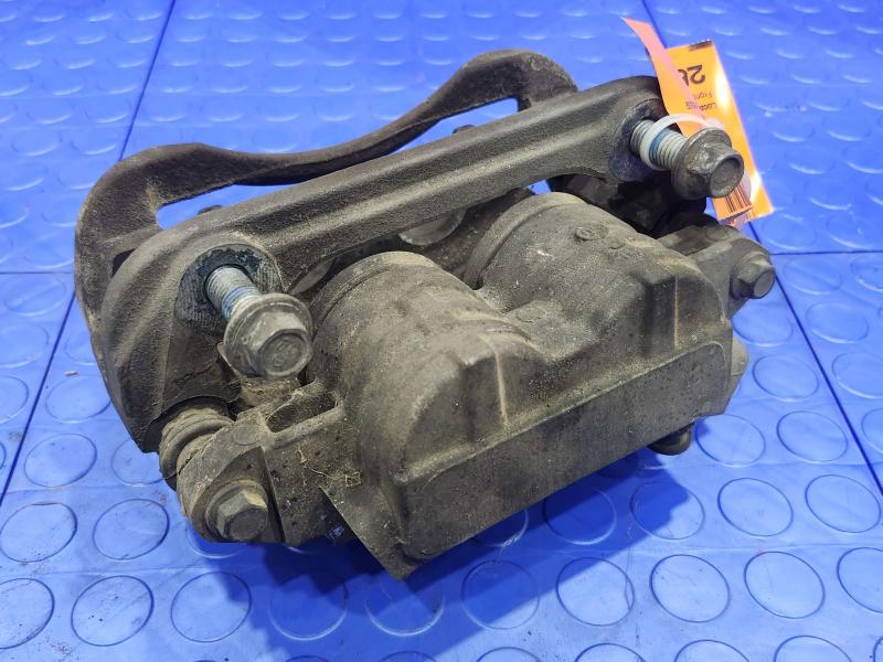 2006 Ford Mustang Caliper