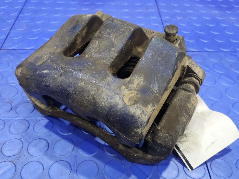 2006 Ford Mustang Caliper