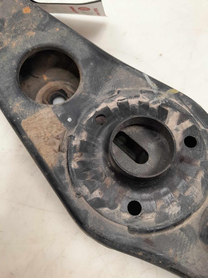 2018 Kia Sorento Lower Control Arm Rr