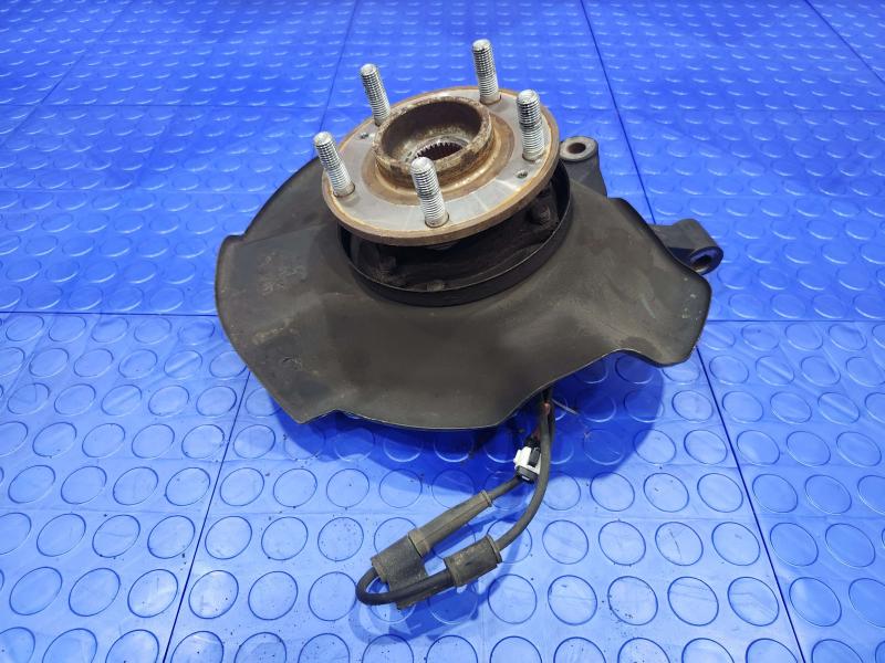 2011 Kia Sorento Spindle Knuckle Front