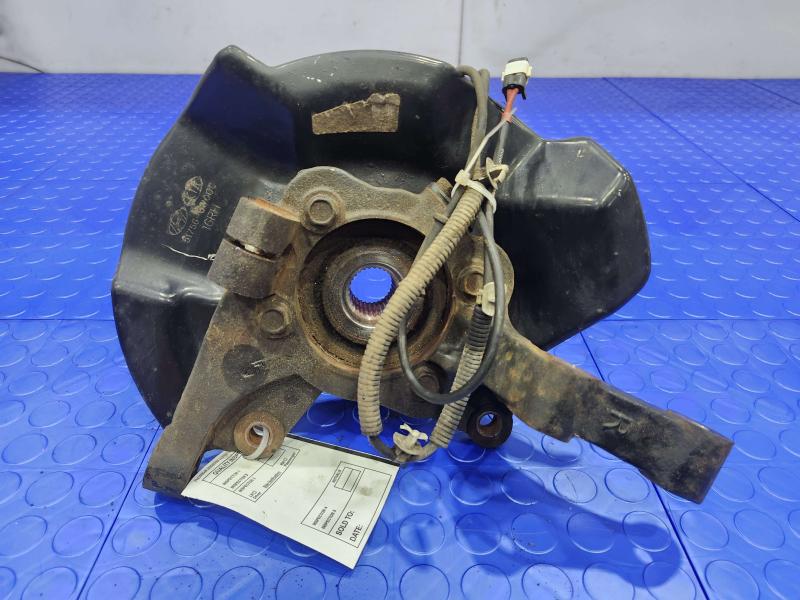 2011 Kia Sorento Spindle Knuckle Front