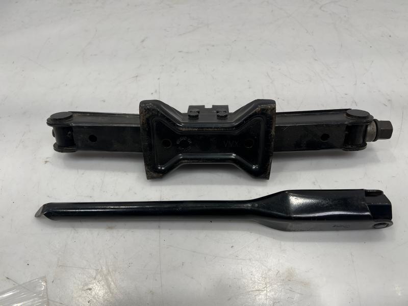 2013 - 2018 Nissan Altima Spare Tire Tools Jack Kit Assembly OEM 99550JA00A