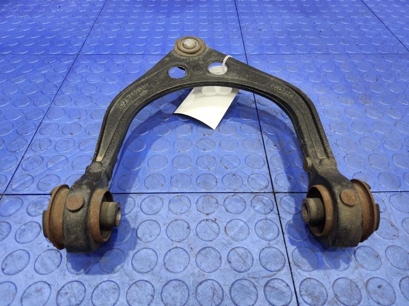 2013 Chrysler 300 Upper Control Arm Front