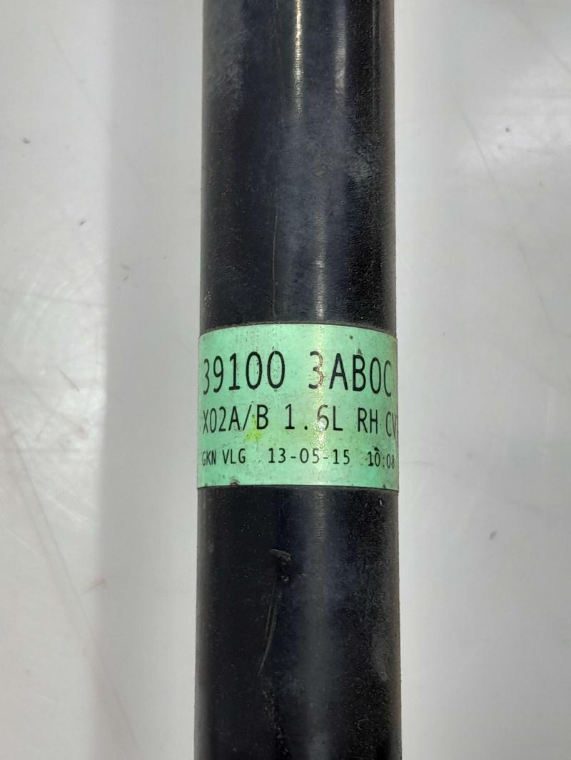 2015 Nissan Versa Axle Shaft