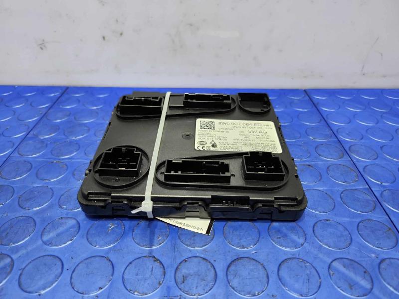 2017-2019 Audi Q7 Body Control Module BCM Genuine OEM Part 8W0907064ED