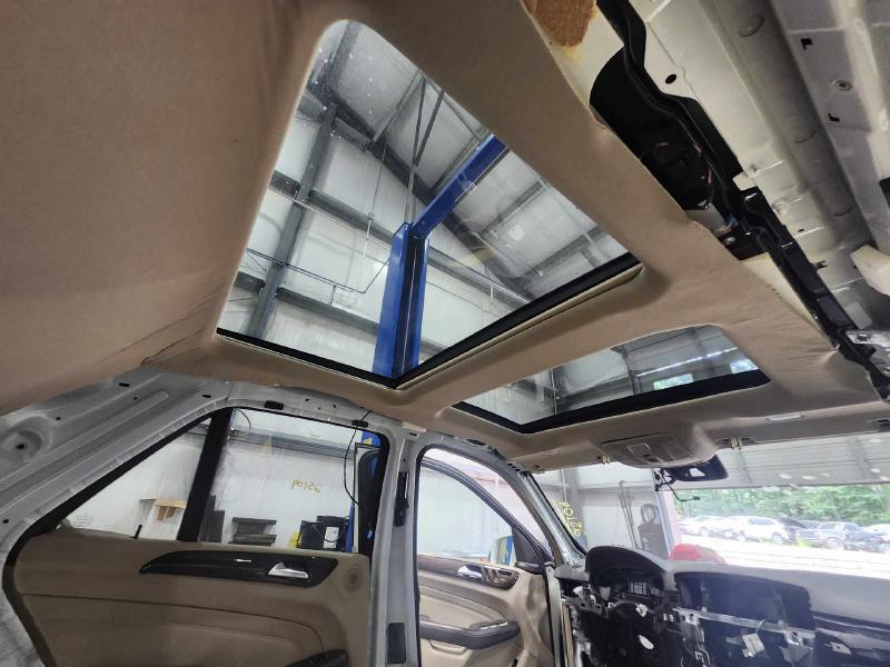 2012 Mercedes ML-Class Roof Glass (Glass Only)