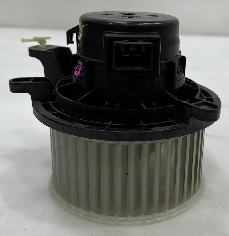 2019 GMC Acadia Blower Motor