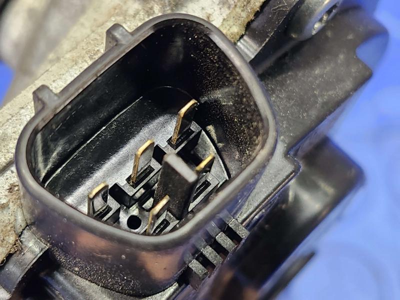2015 Toyota Prius Wiper Motor Front