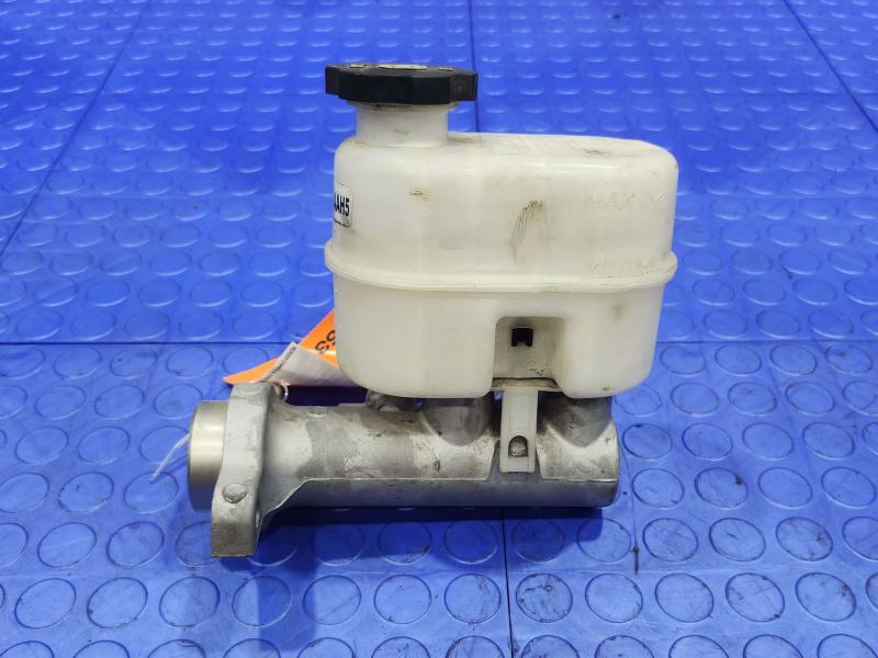 2014 Chevrolet Silverado 1500 Master Cylinder