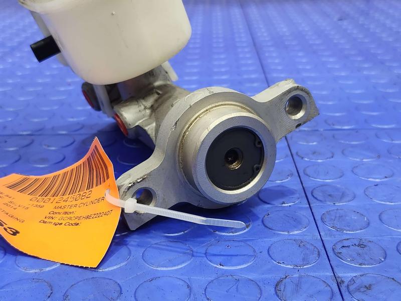 2014 Chevrolet Silverado 1500 Master Cylinder