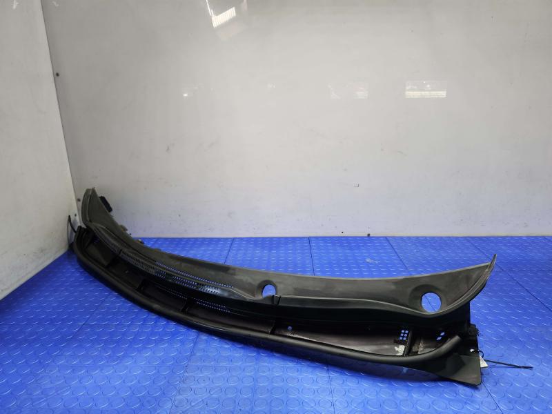 2012-2017 Hyundai Accent OEM Cowl Panel Grille Air Inlet Genuine 861501R000