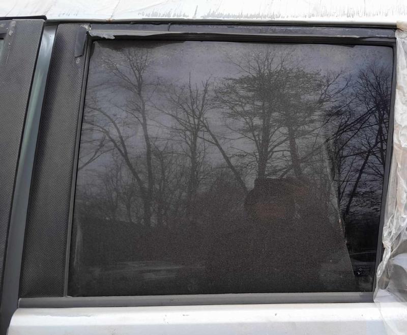 2003 - 2009 Toyota 4Runner Rear Door Glass LH Driver Side OEM 6811435100