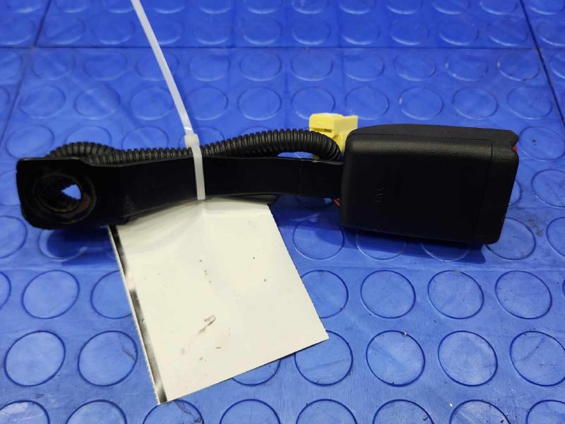 2014 Subaru Crosstrek Front Seat Belt