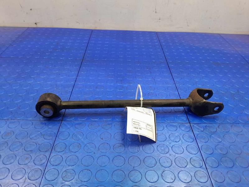 2021 Tesla Model 3 Lower Control Arm Rr