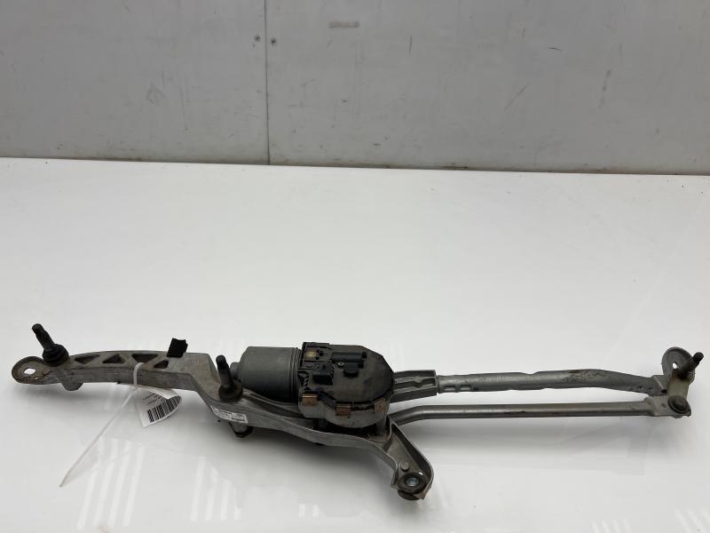 2010 - 2016 Mercedes E63 AMG W212 Wiper Motor w/ Linkage OEM 2128201240