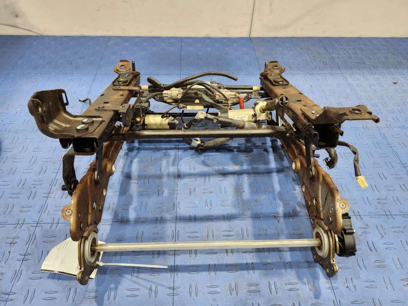 2002 Toyota Camry Seat Track