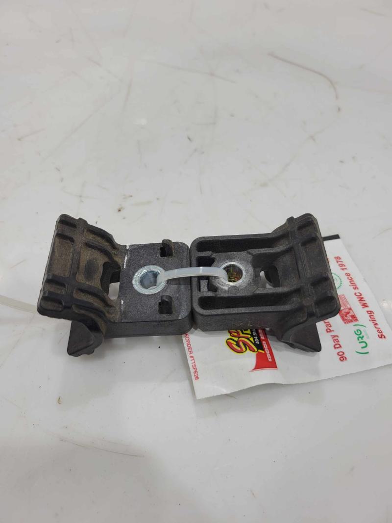 2012 Buick Verano Radiator Support Bracket