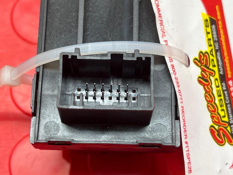 2012 Ford Taurus Door Switch Front