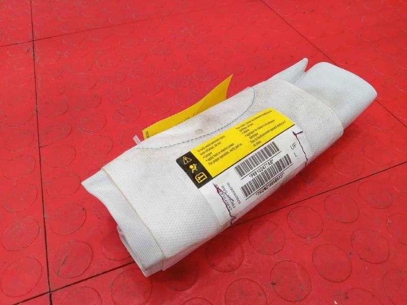 2016 Chrysler 200 Air Bag