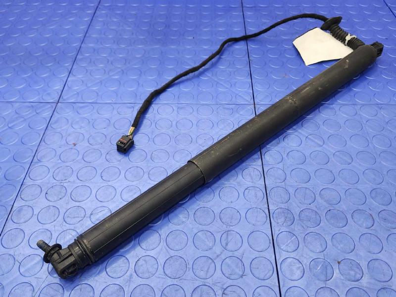 2016 Volvo XC90 Tailgate Lift Motor