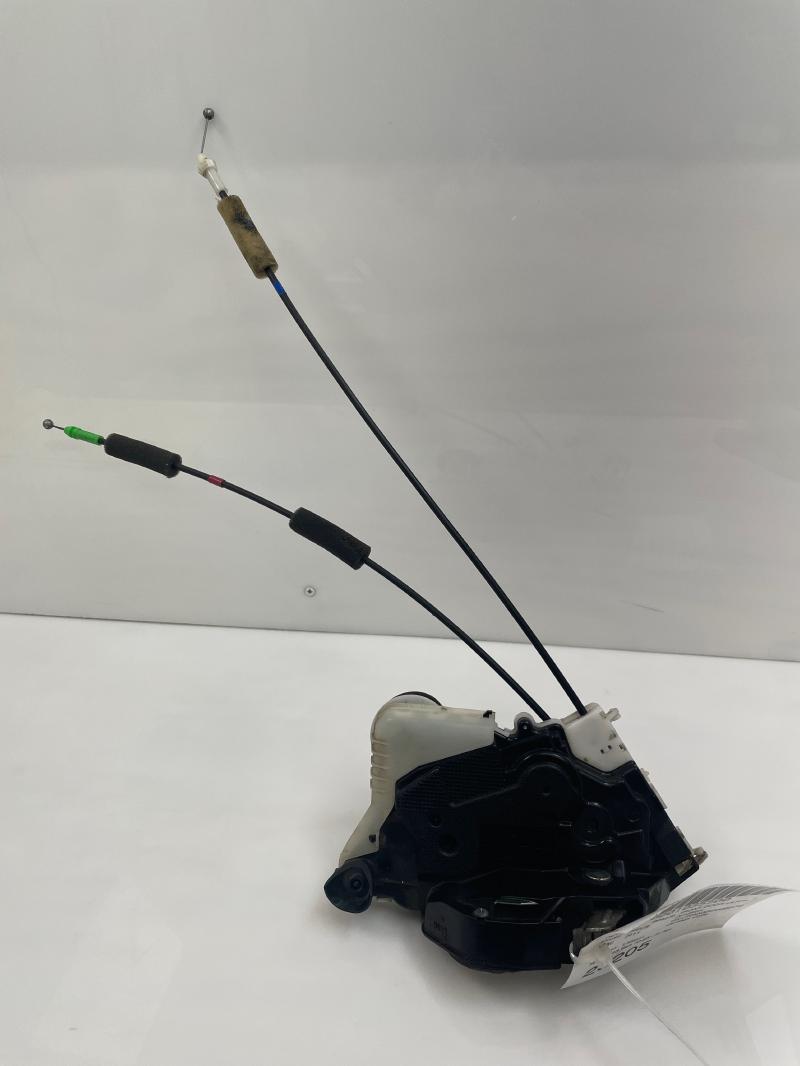 2011 Toyota Prius Front Door Latch