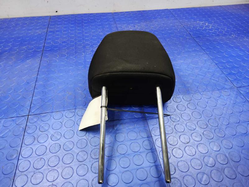 2016 Kia Forte Headrest