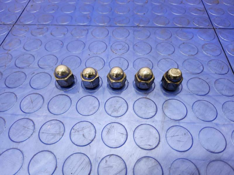 2015 Subaru Forester Lug Nuts