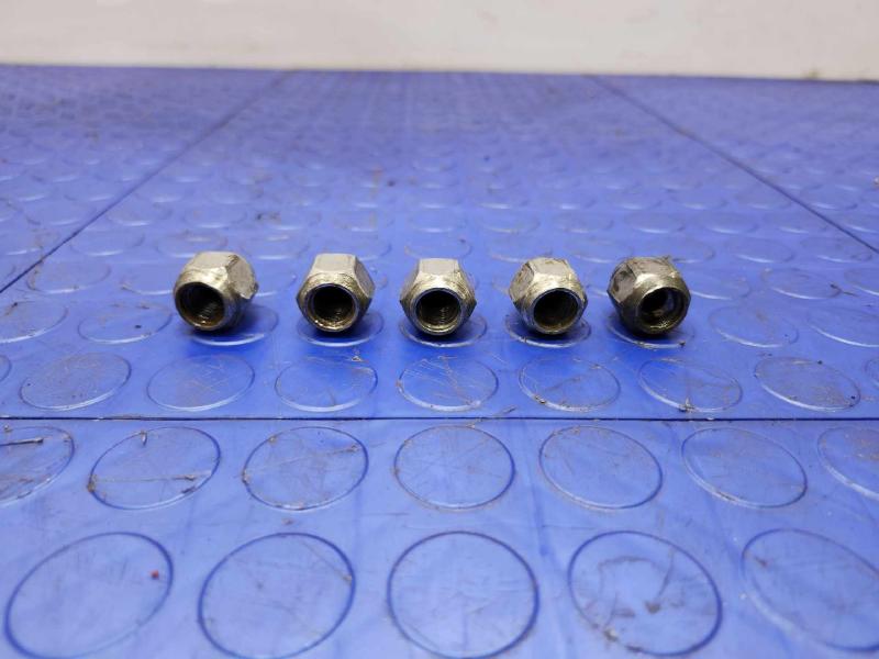 2015 Subaru Forester Lug Nuts