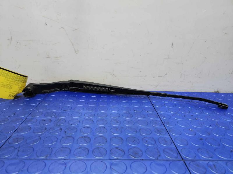 2016 Nissan Rogue Wiper Arm