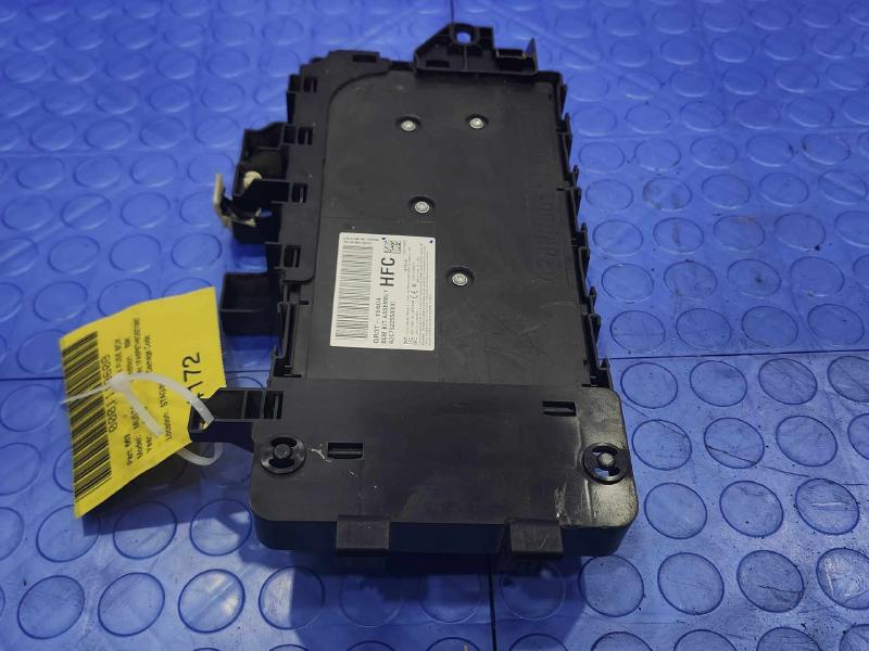 2016 Ford Mustang Cabin Fuse Box