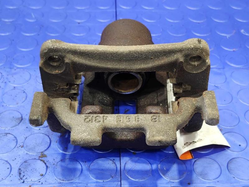2008 Infiniti G35 Caliper