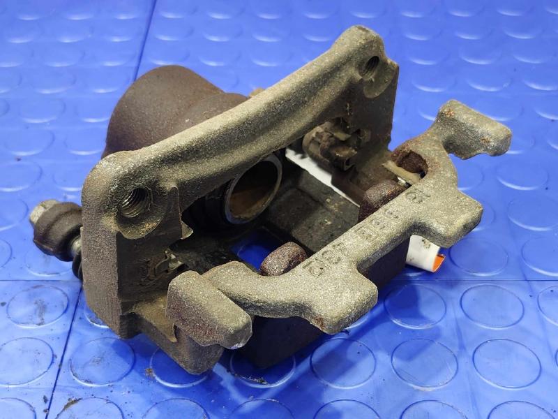 2008 Infiniti G35 Caliper