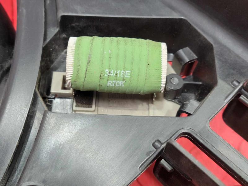 2015 Jeep Renegade Electric Cooling Motor
