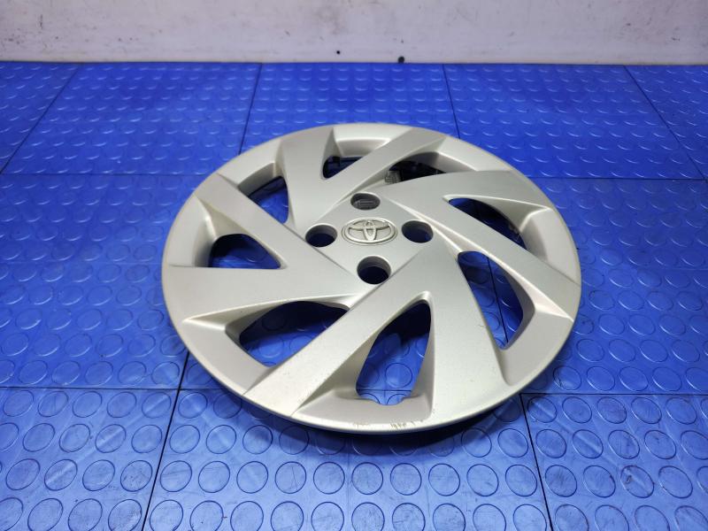 2015 Toyota Prius Wheel Cover
