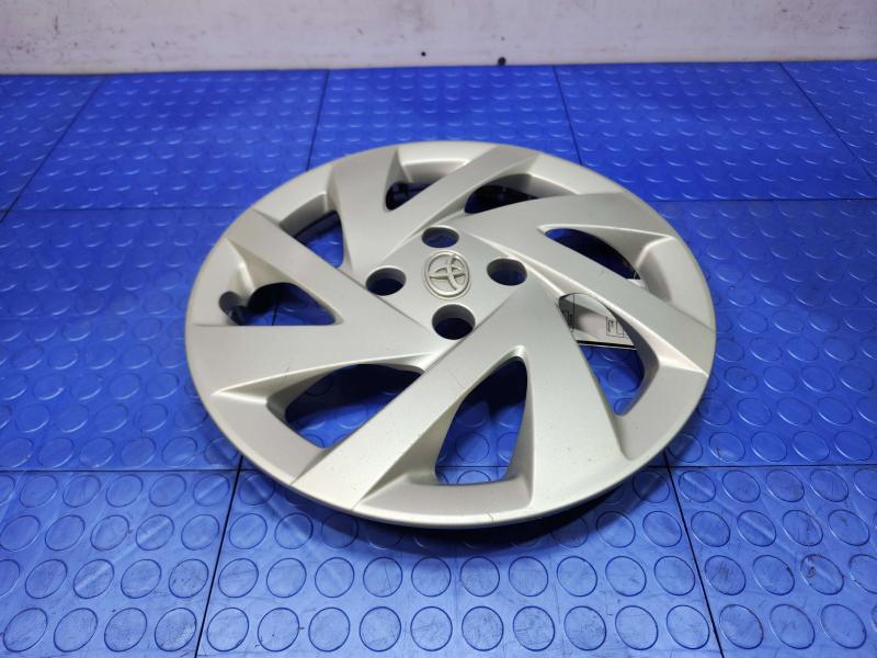 2015 Toyota Prius Wheel Cover