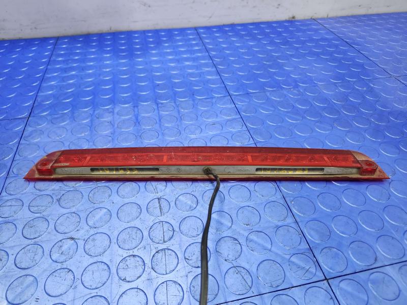2006 Toyota 4Runner 3Rd Brake Light Avoidance Lamp