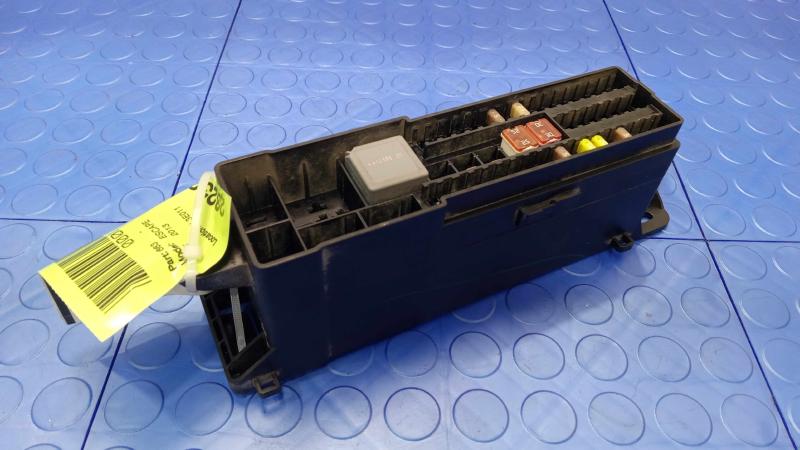 2013-2016 Ford Escape Rear Trunk Area Relay Junction Block Genuine OEM