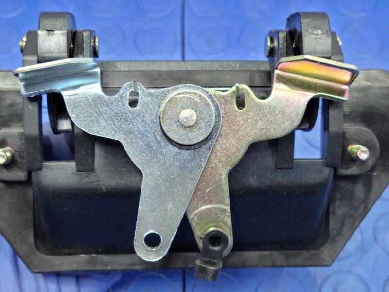 1994 Nissan D21 Outside Door Handle