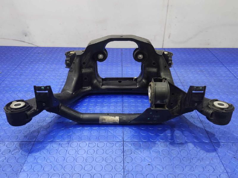2006-2008 BMW Z4 3.0L Rear Suspension Crossmember Subfame OEM 33306776593