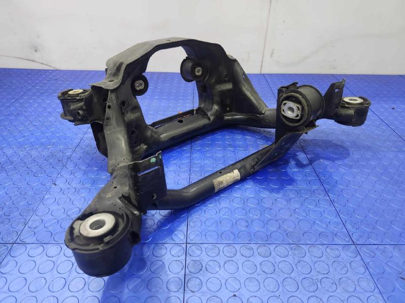 2006-2008 BMW Z4 3.0L Rear Suspension Crossmember Subfame OEM 33306776593
