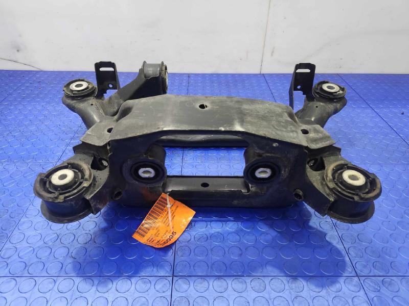 2006-2008 BMW Z4 3.0L Rear Suspension Crossmember Subfame OEM 33306776593