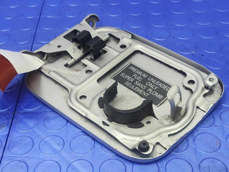 2008 Infiniti G35 Fuel Tank Door