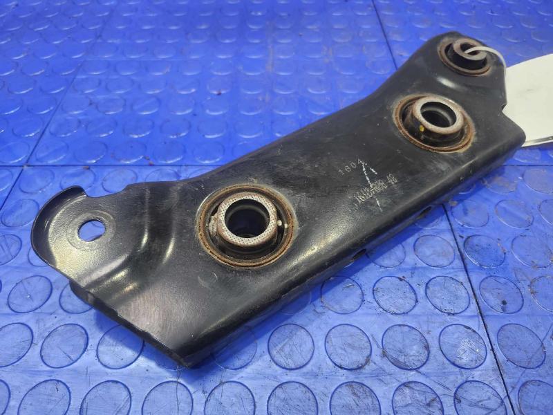 2021 Nissan Sentra Lower Control Arm Rr