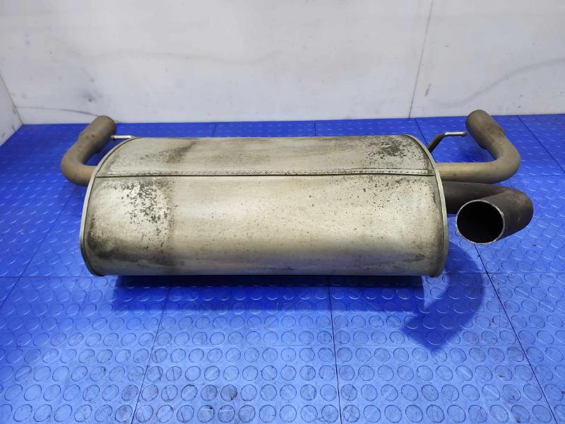2011-2015 Volvo XC60 3.2L Rear Exhaust Muffler Genuine OEM Part 31355821
